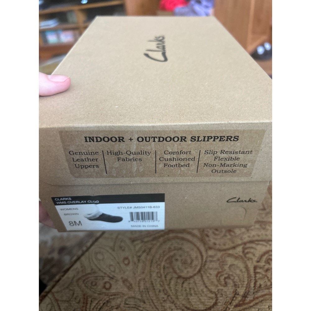 Clarks Wms New in Box Clog Brown Real‎ Suede Faux Fur Indoor/Out Slippers 8M - Picture 5 of 5